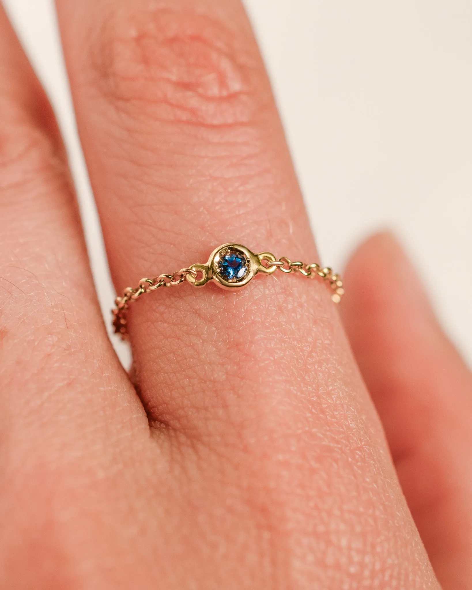 Anel Maria topázio azul